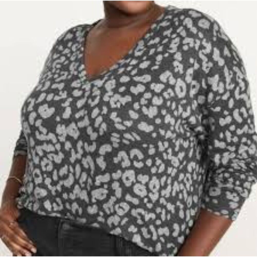 OLD NAVY Gray Cheetah Print Oversized V-Neck Dolman Sleeve Top, NEW! Size 4X